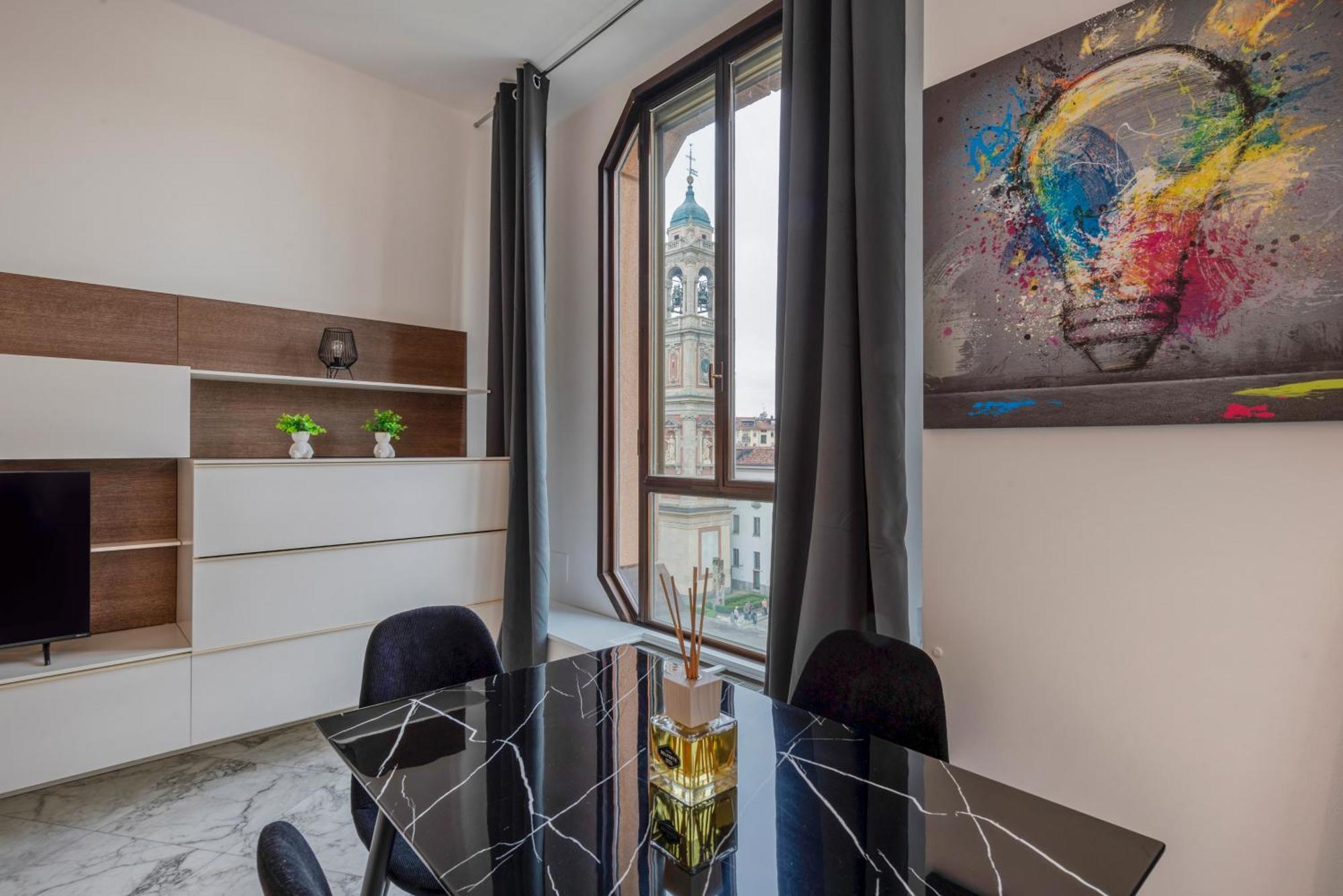 Milan Royal Suites - Duomo Santo Stefano מראה חיצוני תמונה